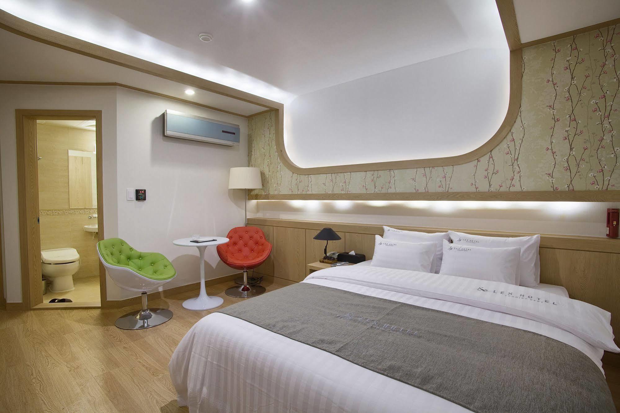 Lex Tourist Hotel Seul Esterno foto
