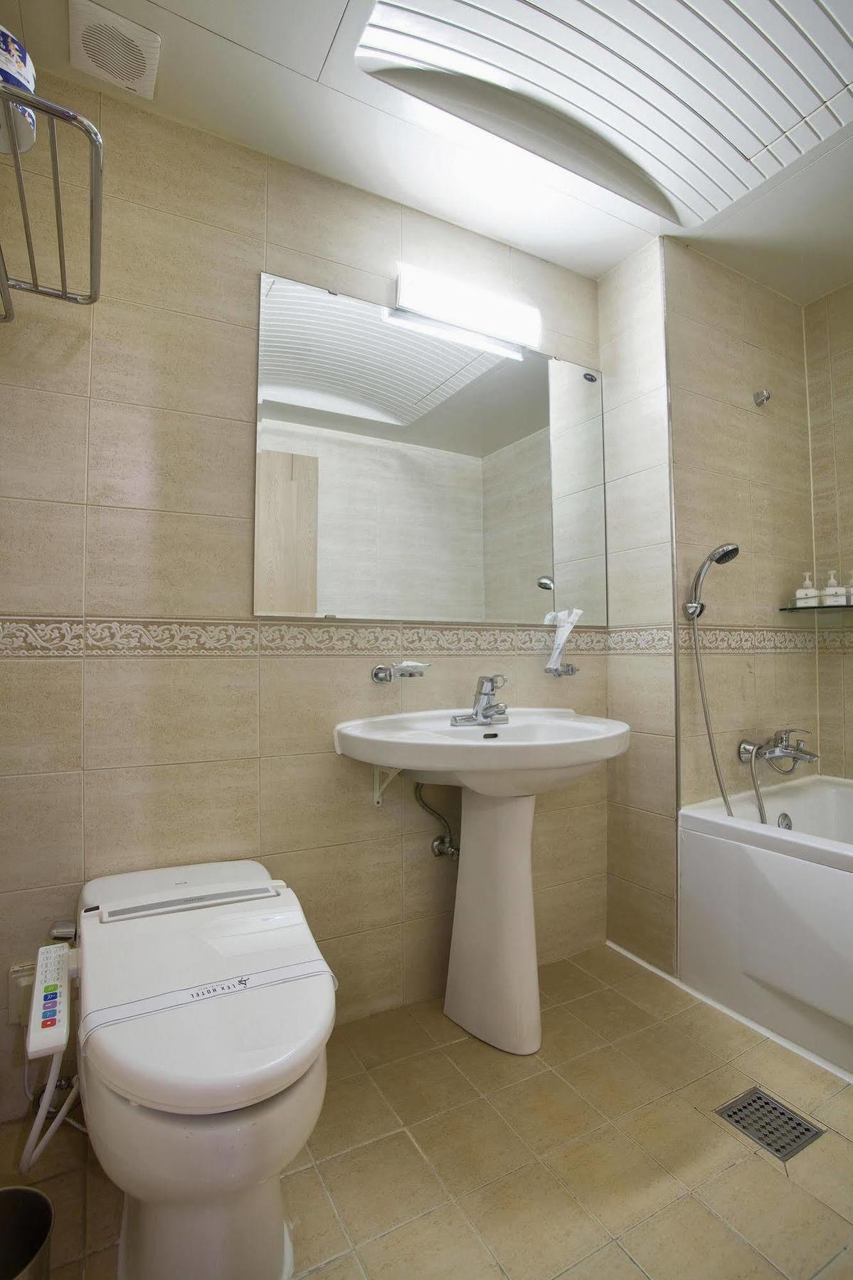 Lex Tourist Hotel Seul Esterno foto